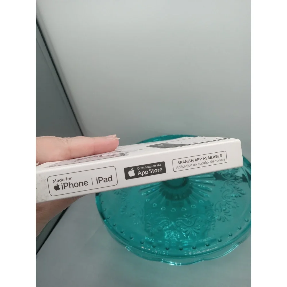 Square Reader Magstripe Lightning Connector iPhone Credit Card Swipe